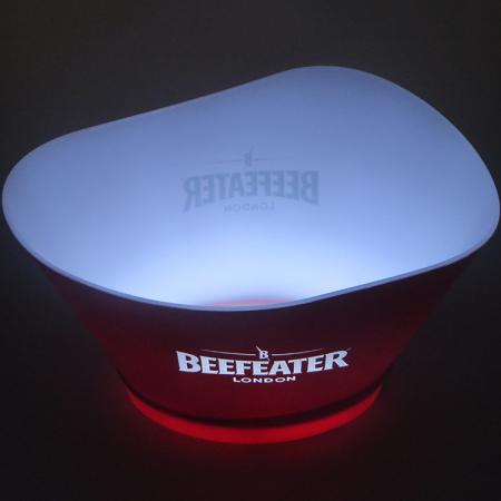 benna portafrigeratore a led con logo svuotato 