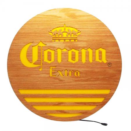 cartello in legno con logo di illuminazione 