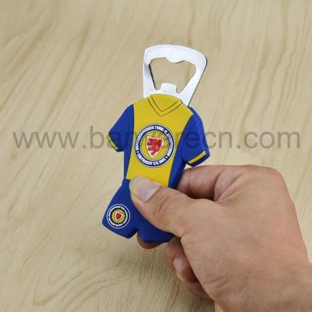 apribottiglie birra in pvc personalizzato 3d con logo in rilievo 