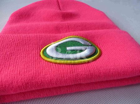 cappelli beanie personalizzati con ragazze rosa con logo ricamato per la promozione 