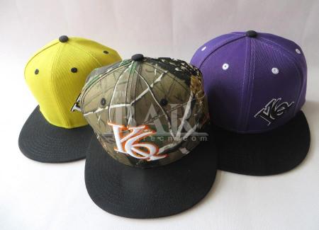 Cappellino snapback personalizzato in cotone con ricamo 3d per lo sport 