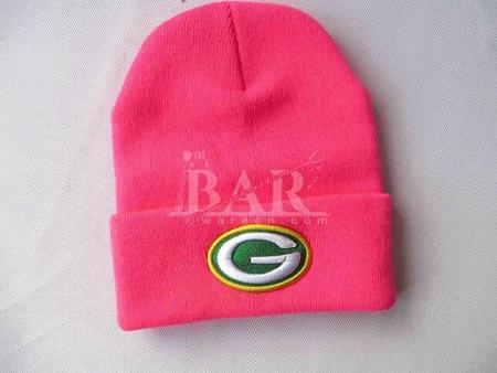 cappelli beanie personalizzati con ragazze rosa con logo ricamato per la promozione 