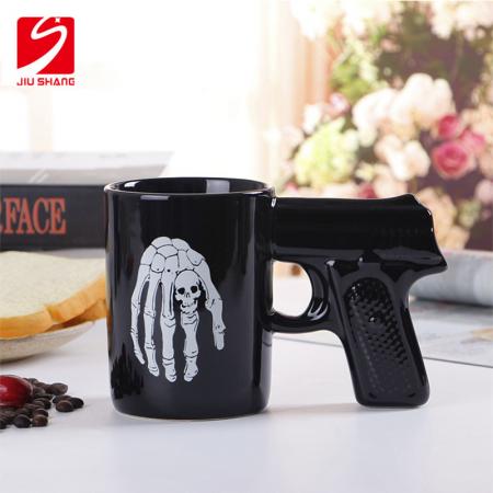 2019 nuova pistola impugnatura a pistola tazze di caffè tazza divertente pistola tazza di latte tazza di tè tazza di caffè in ceramica ufficio creativo drinkware 