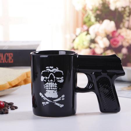 2019 nuova pistola impugnatura a pistola tazze di caffè tazza divertente pistola tazza di latte tazza di tè tazza di caffè in ceramica ufficio creativo drinkware 